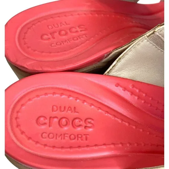 Crocs Wedge Sandals Slip On Shoes Double Strap Pink White Flower Floral Size 10 - Picture 3 of 7